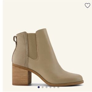 TOMS Ankle Boots (Leather / Suede - Water Resistant) New With Tags